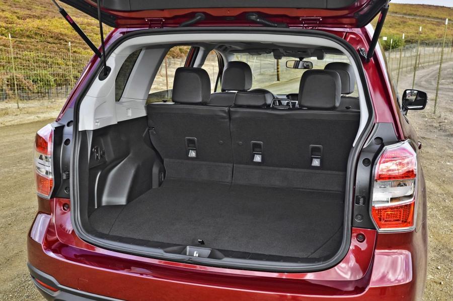  Subaru Forester 2014 года  (фото 22 из 48)